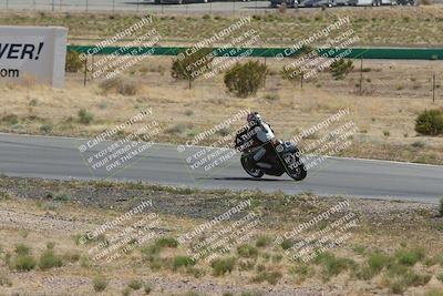 media/Apr-20-2025-AHRMA (Sun) [[393a79c373]]/Race/Group 12/Turn 4b/